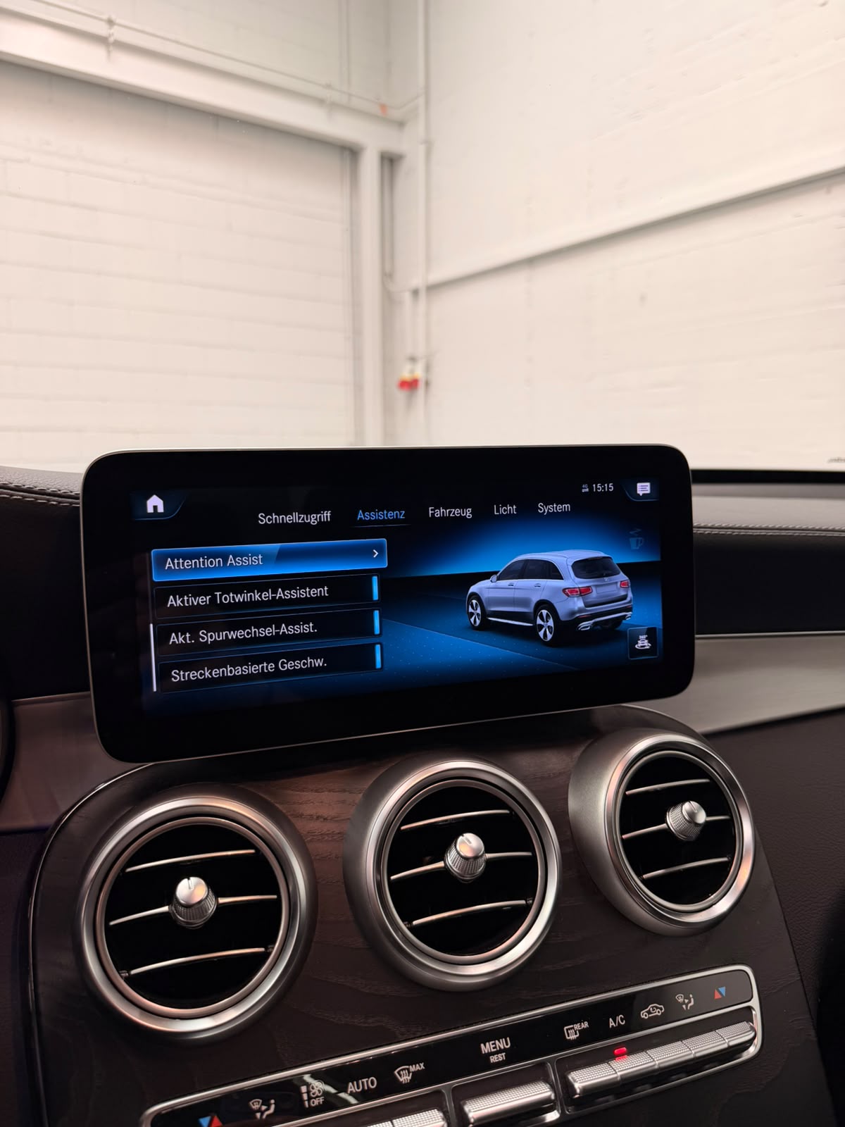 MERCEDES-BENZ GLC 300d (GLC63S Optik) Limited Grey&Black Performance 4Matic 9G-Tronic-image-26