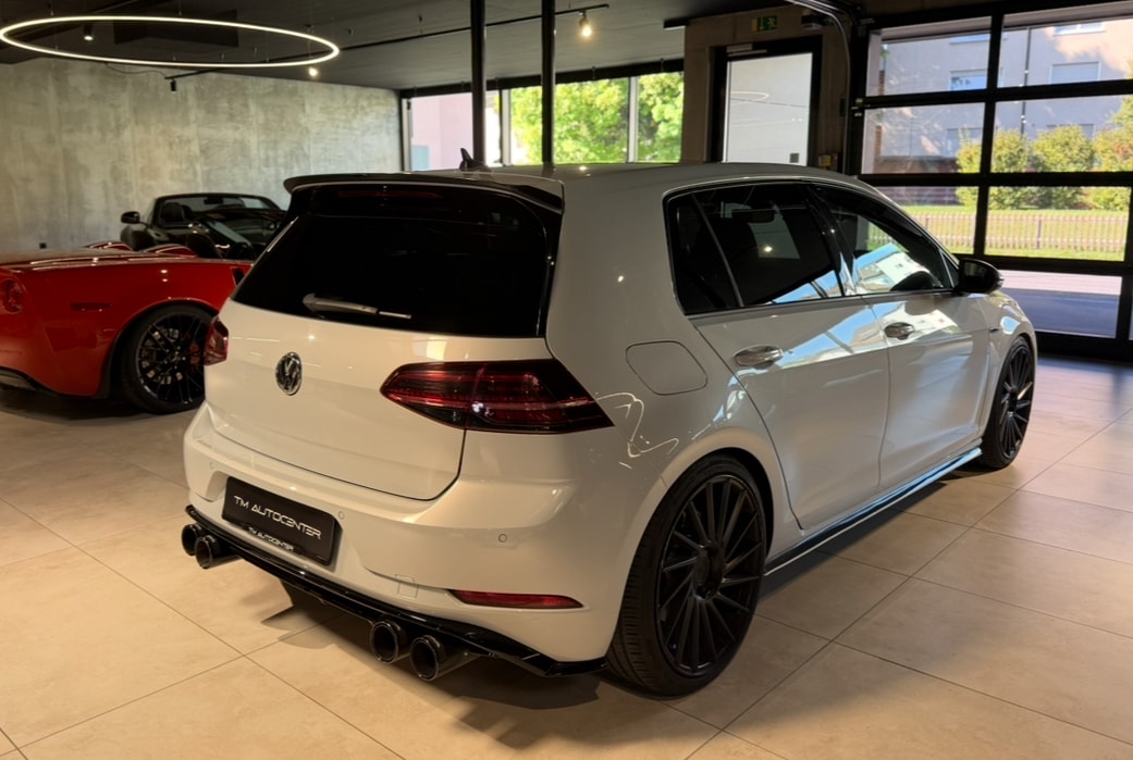 VW Golf 2.0 TSI R 4Motion DSG-image-2