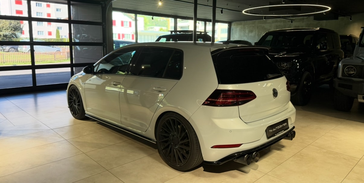 VW Golf 2.0 TSI R 4Motion DSG-image-3