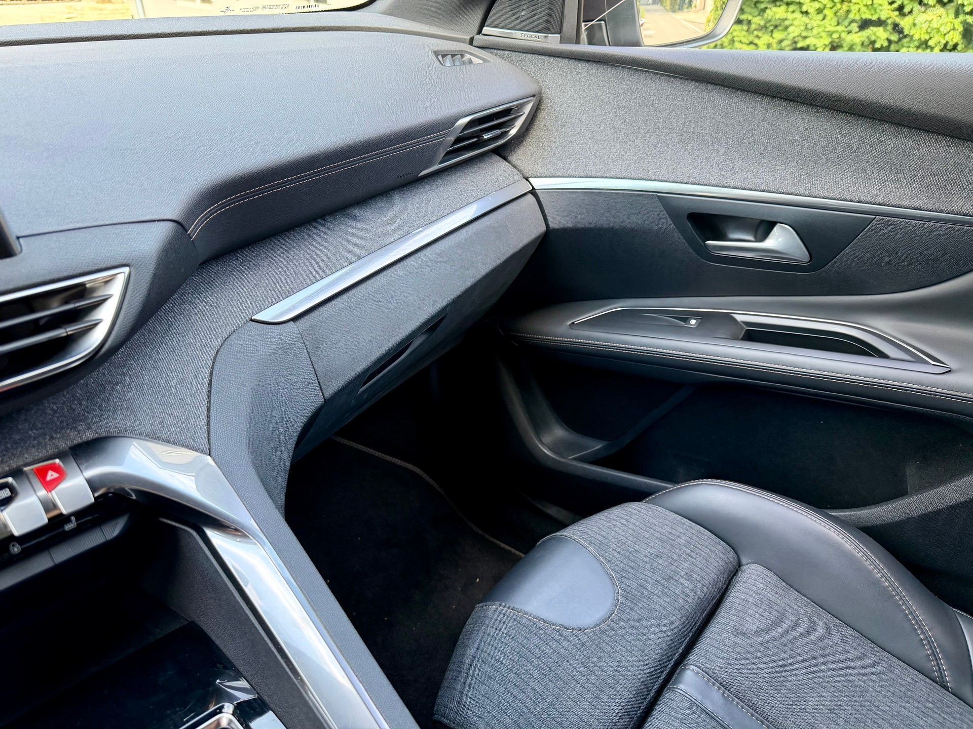 PEUGEOT 1.6 THP GT Line-image-6
