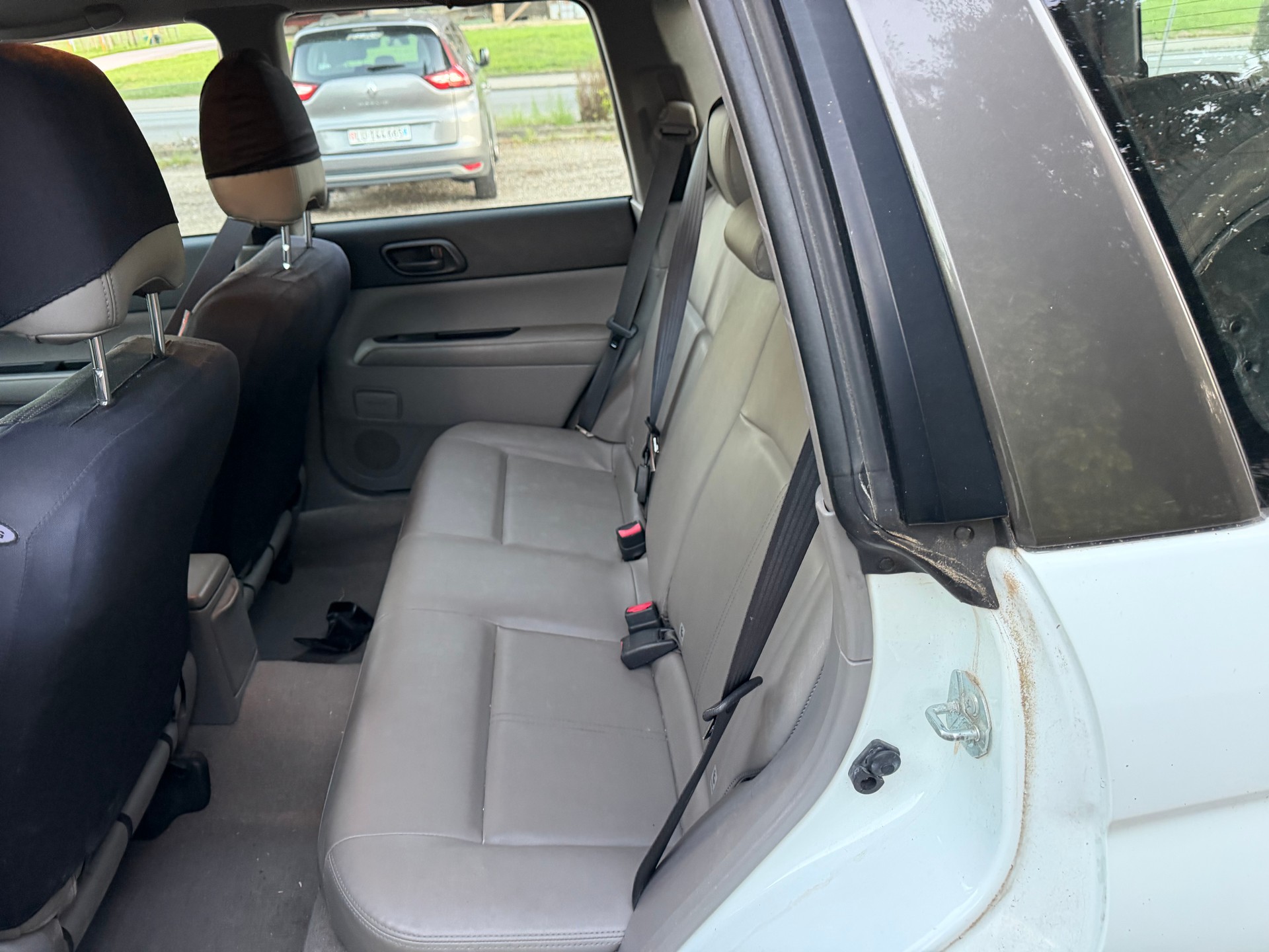 SUBARU Forester 2.0X Advantage-image-9