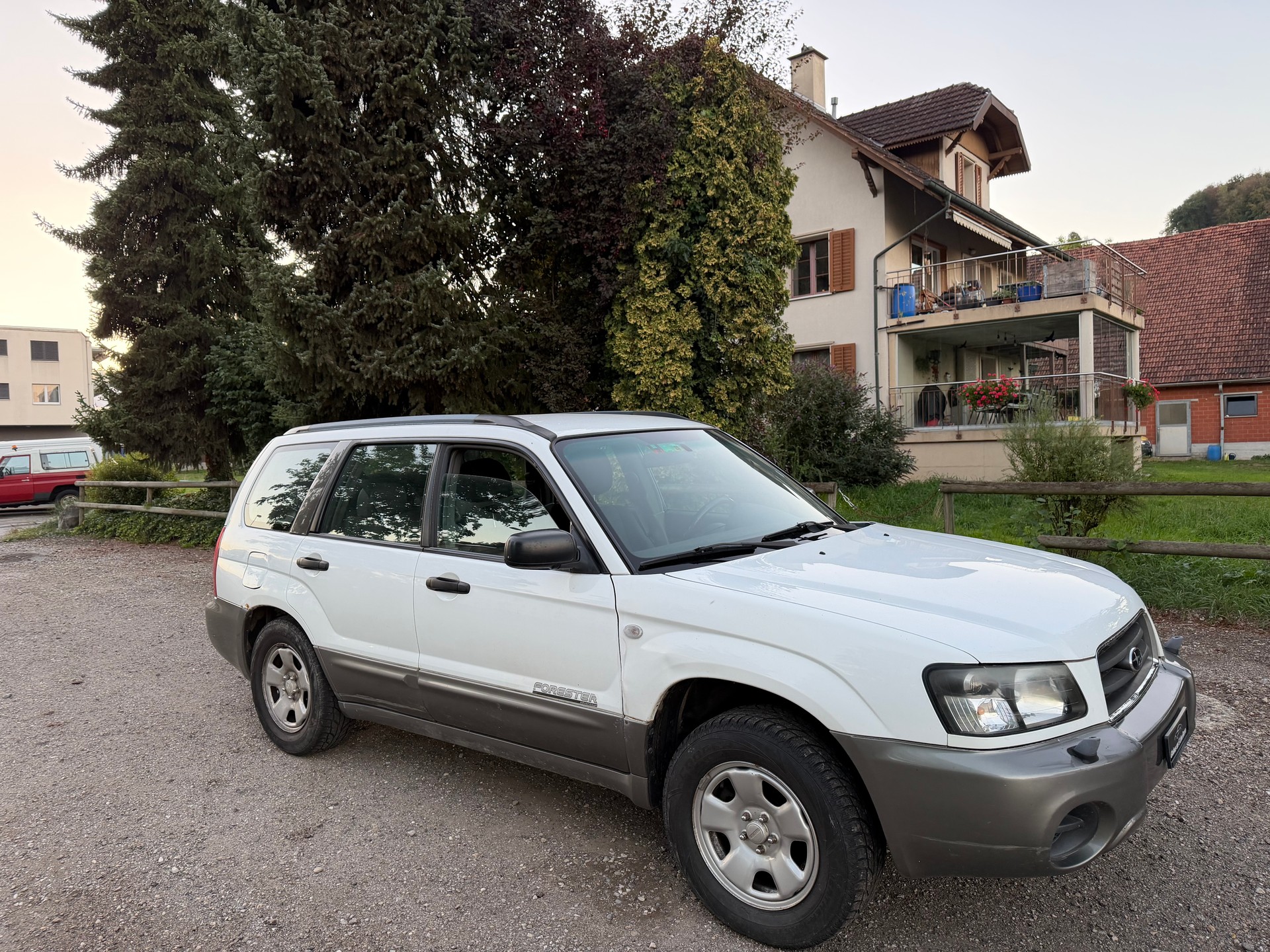 SUBARU Forester 2.0X Advantage-image-2