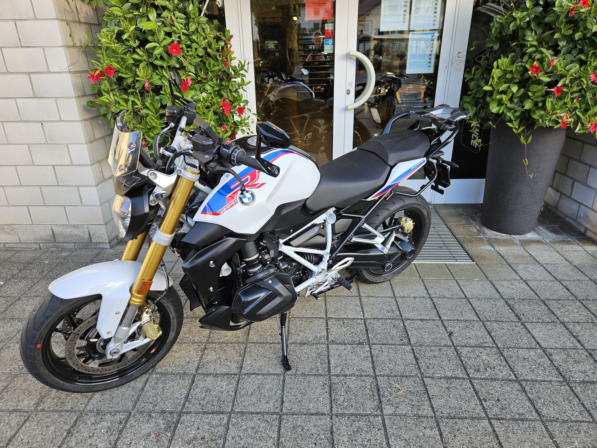 BMW R 1250 R-showroom-element-3
