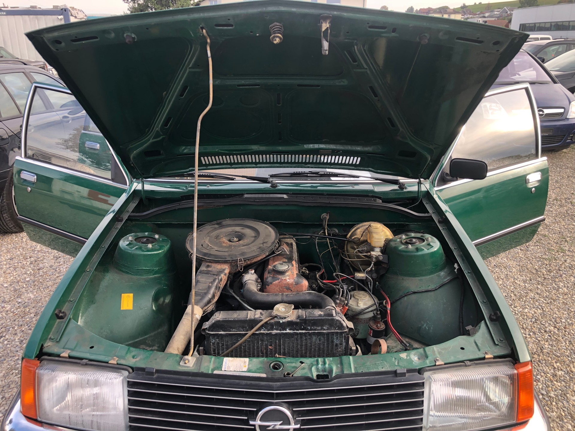 OPEL Opel REKORD E2000-image-15