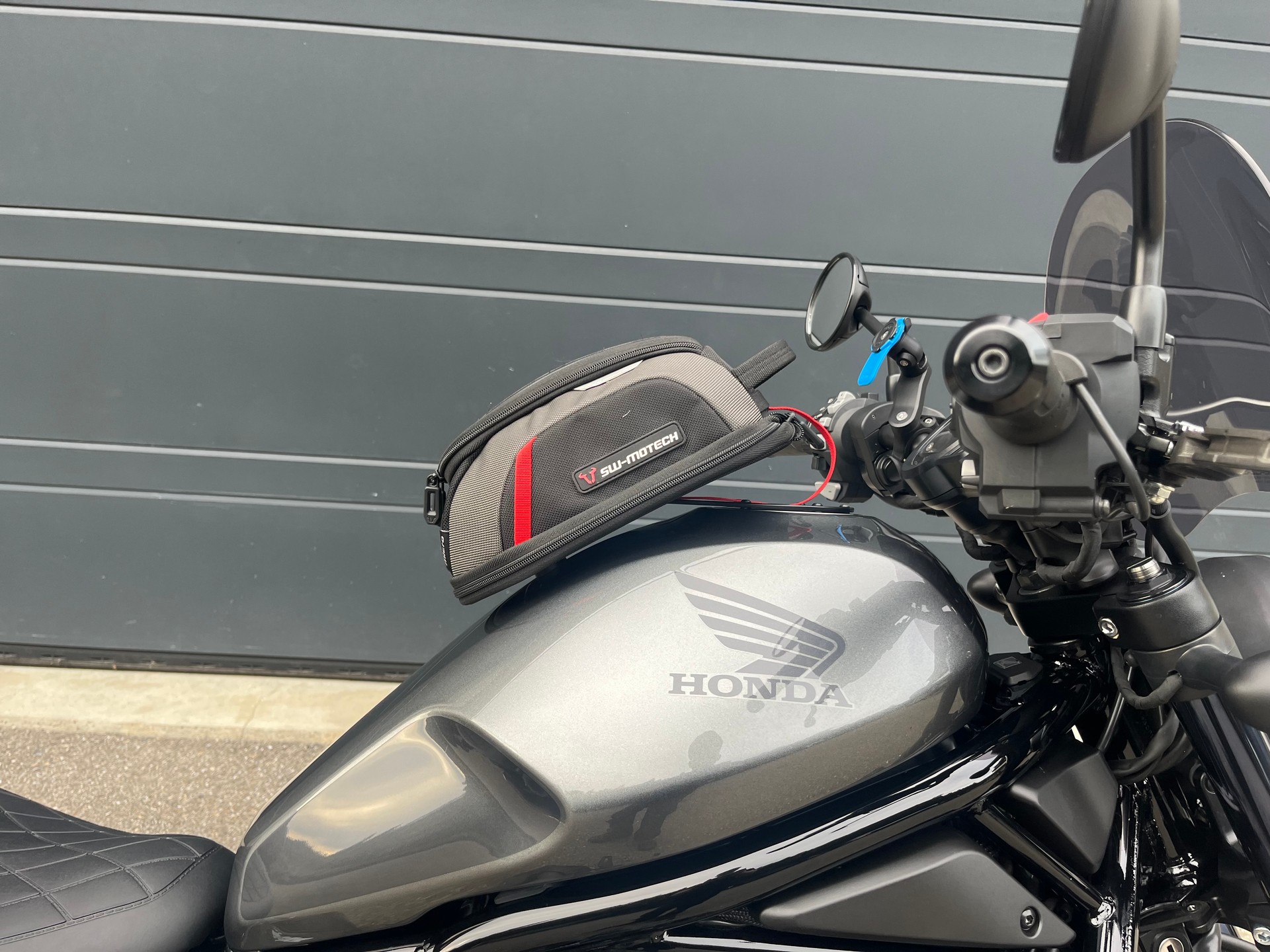 HONDA CMX 1100 DCTRebel-showroom-element-3