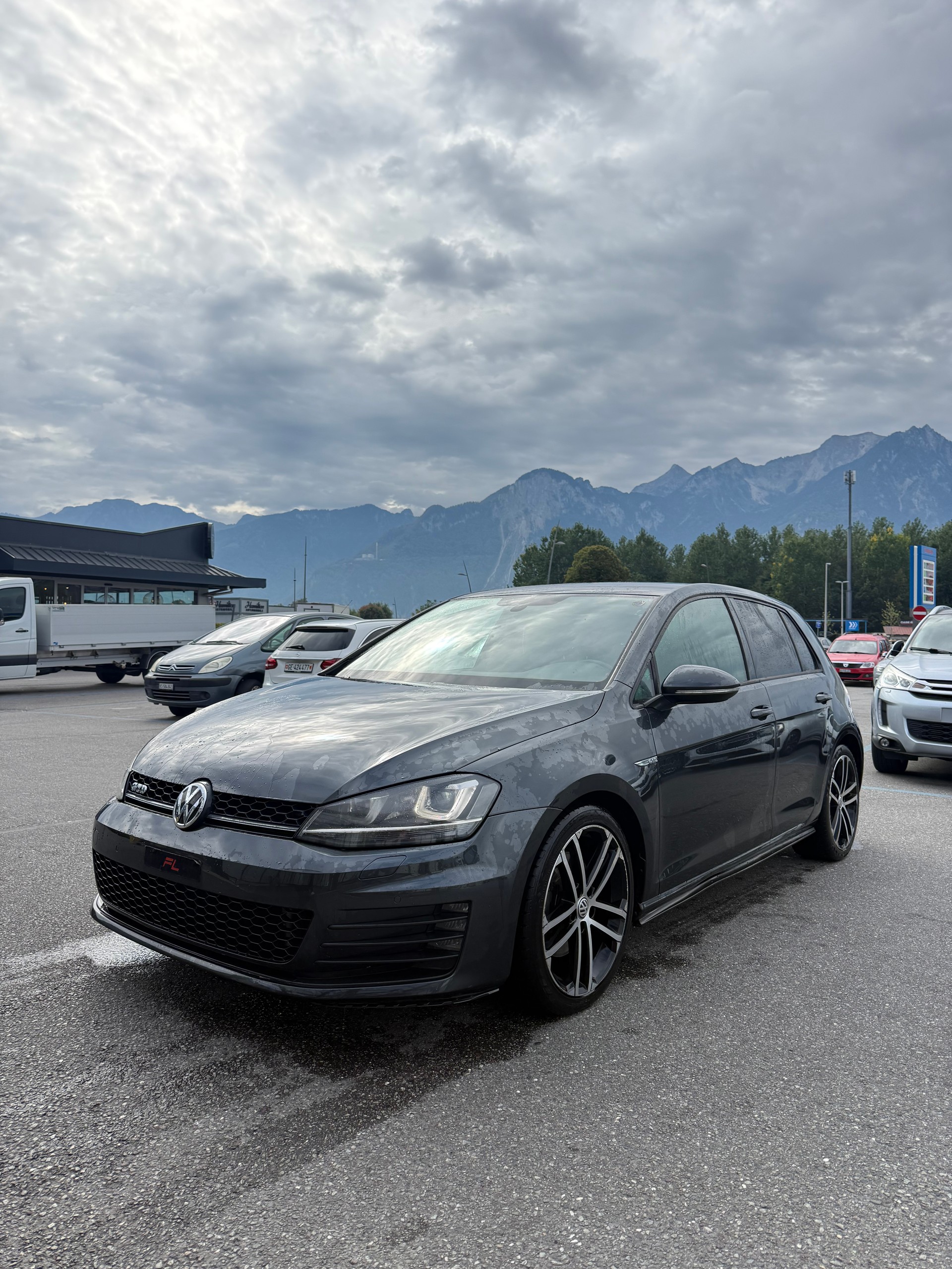 VW Golf 2.0 TDI GTD DSG-image-2