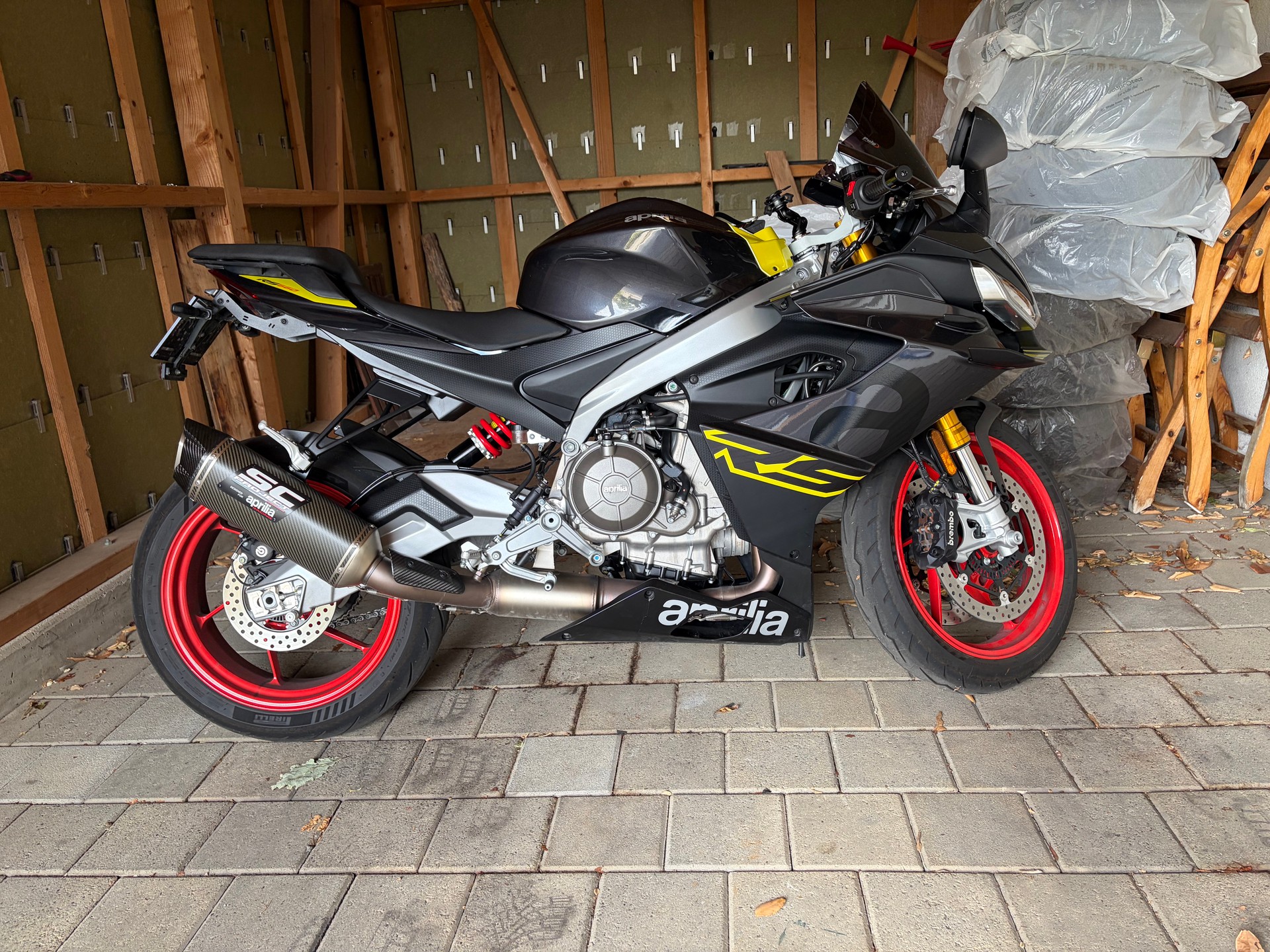 APRILIA RS 660 E5+ (35kW) mit SC-Project abgasanlage-image-1