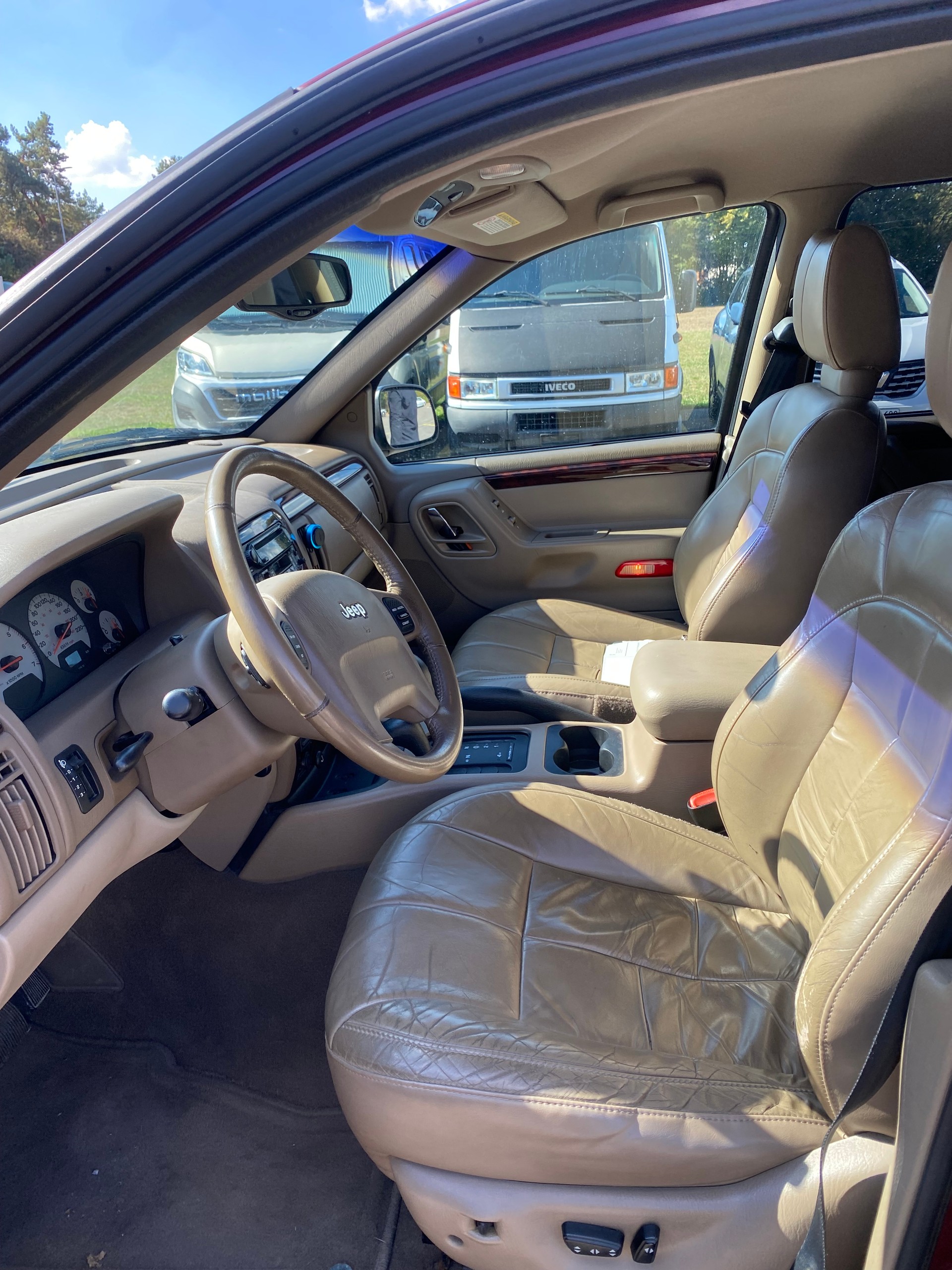 JEEP Grand Cherokee 4.7 Limited Automatic-image-10