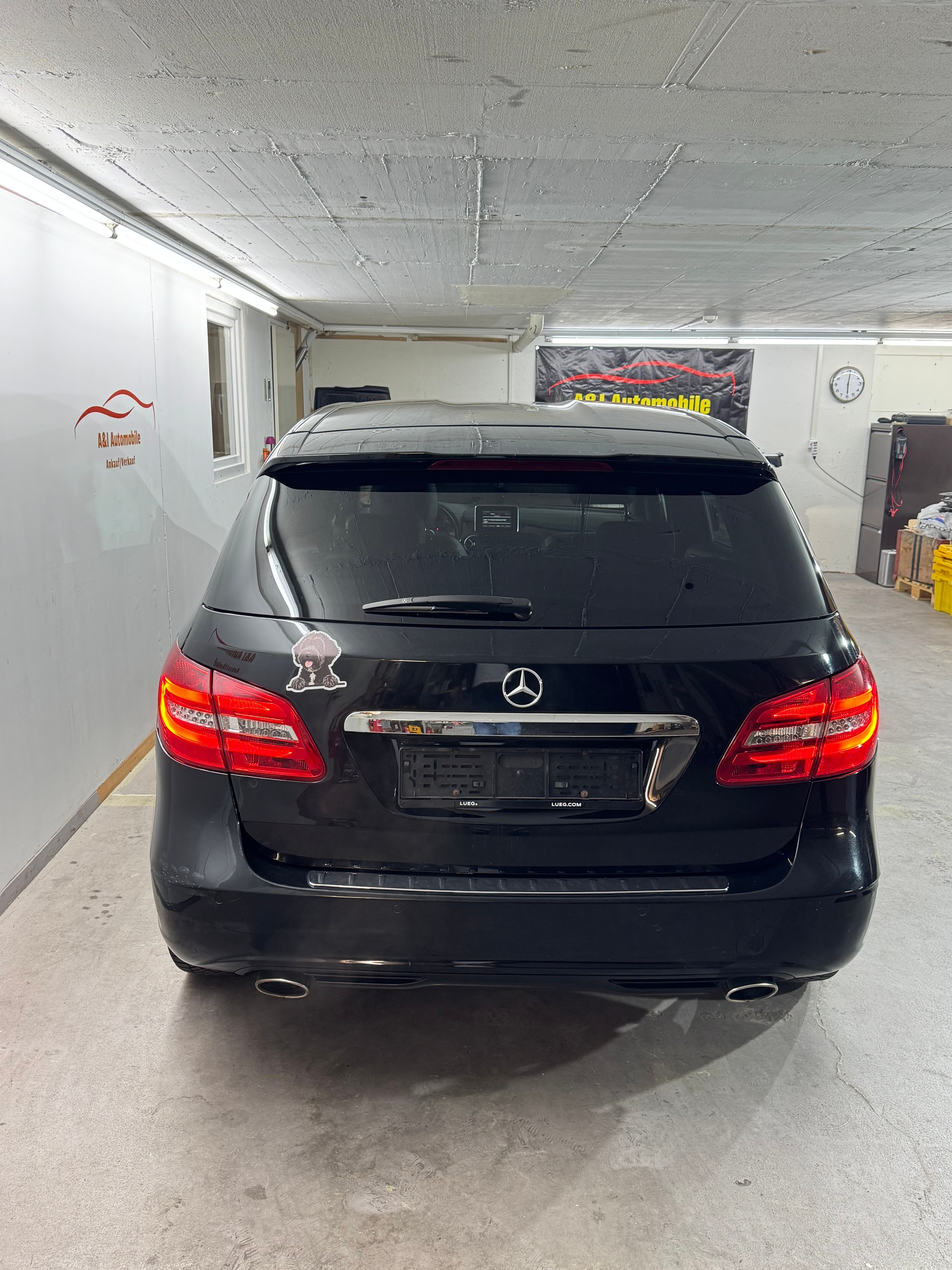 MERCEDES-BENZ B 180 7G-DCT-image-5