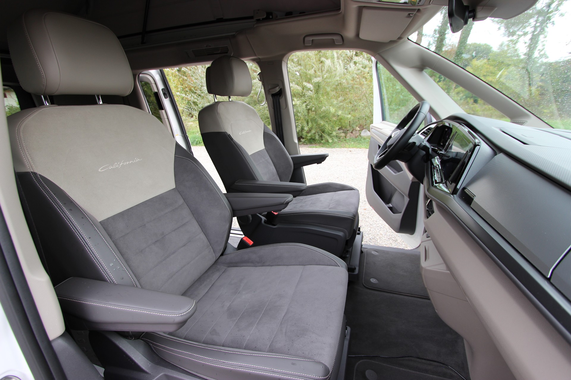 VW California eHybrid Beach Tour Liberty 4Motion 245PS-image-5