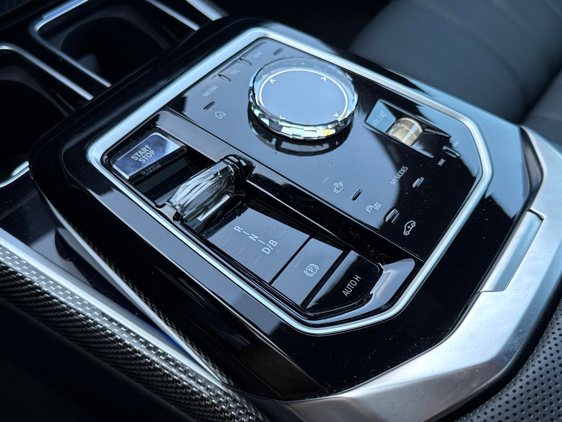 BMW i7 xDrive 60 M Sport Pro-image-10