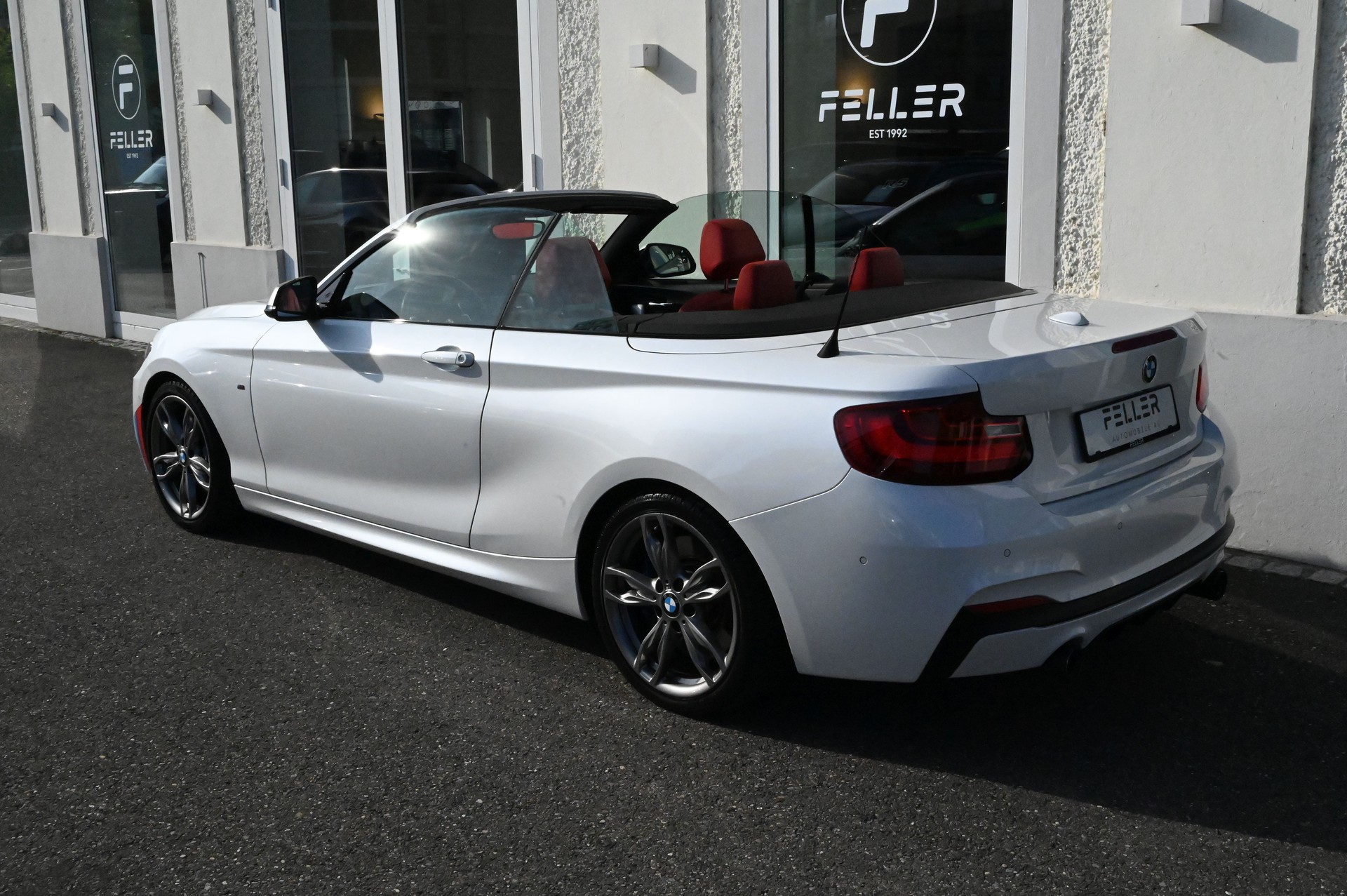 BMW M235i xDrive Steptronic-image-10