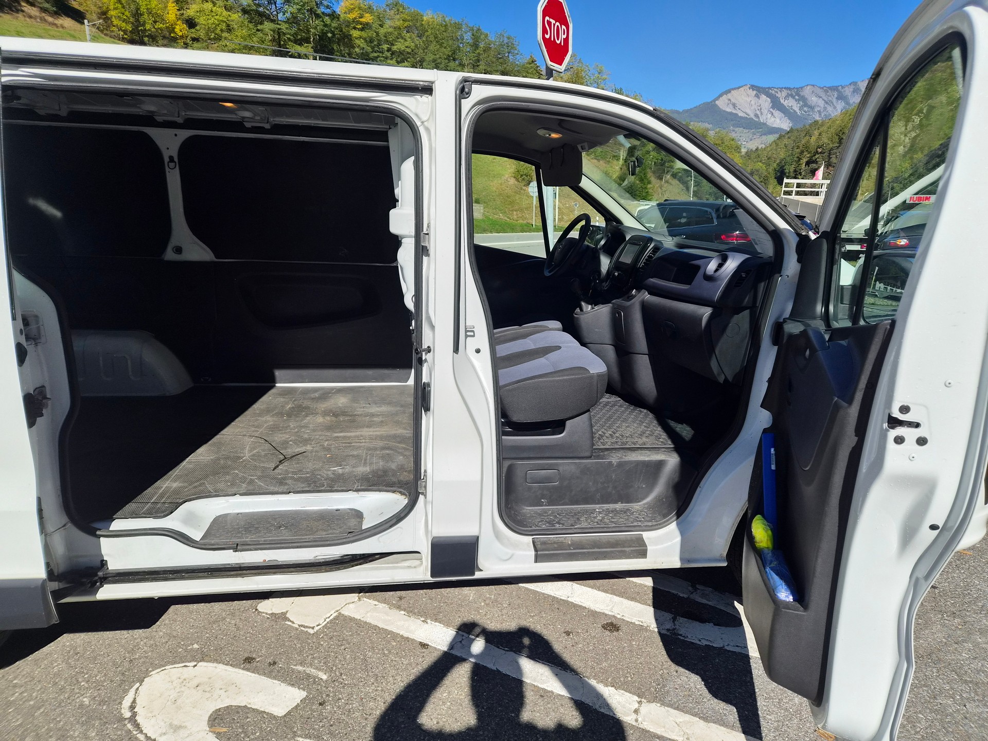 OPEL Vivaro 1.6 CDTI 2.7t L1H1-image-6