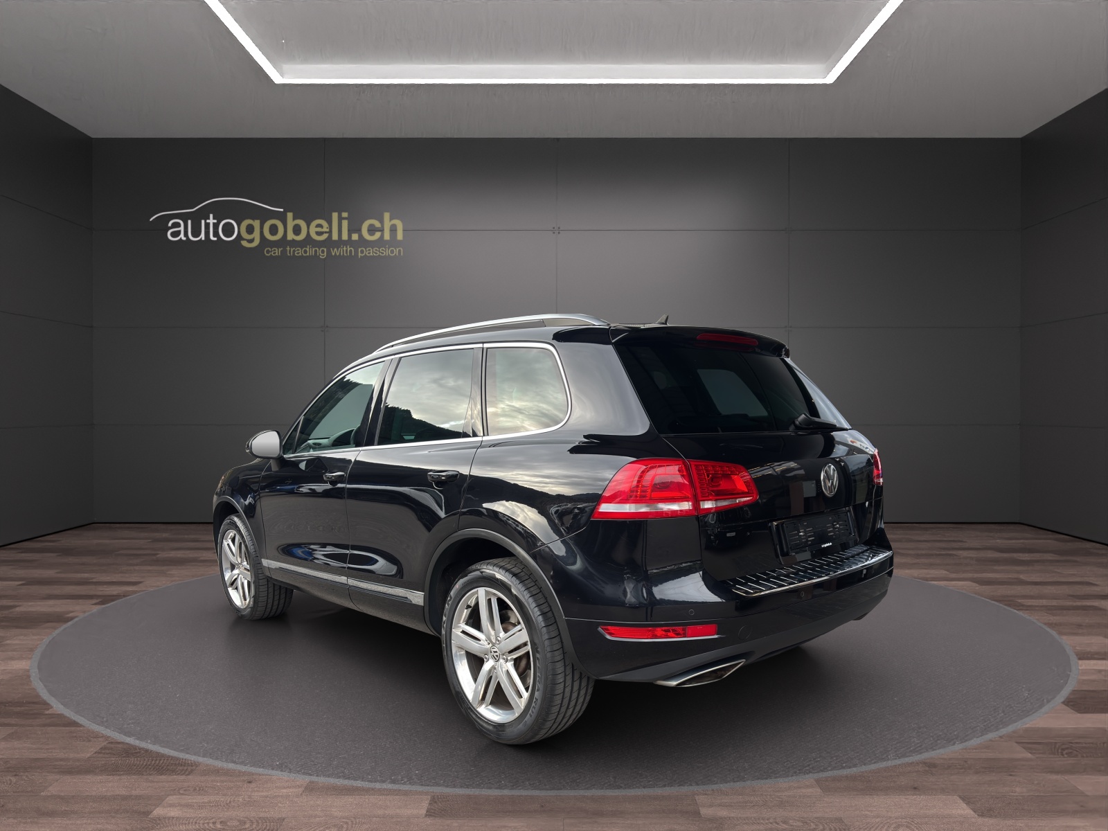VW Touareg 3.0 TDI BMT Edition X Tiptronic-image-1