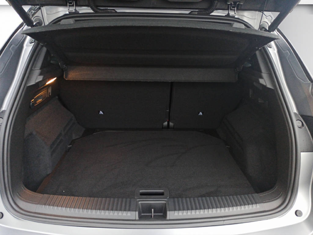 RENAULT Austral 1.2 E-Tech iconic esprit Alpine-image-13