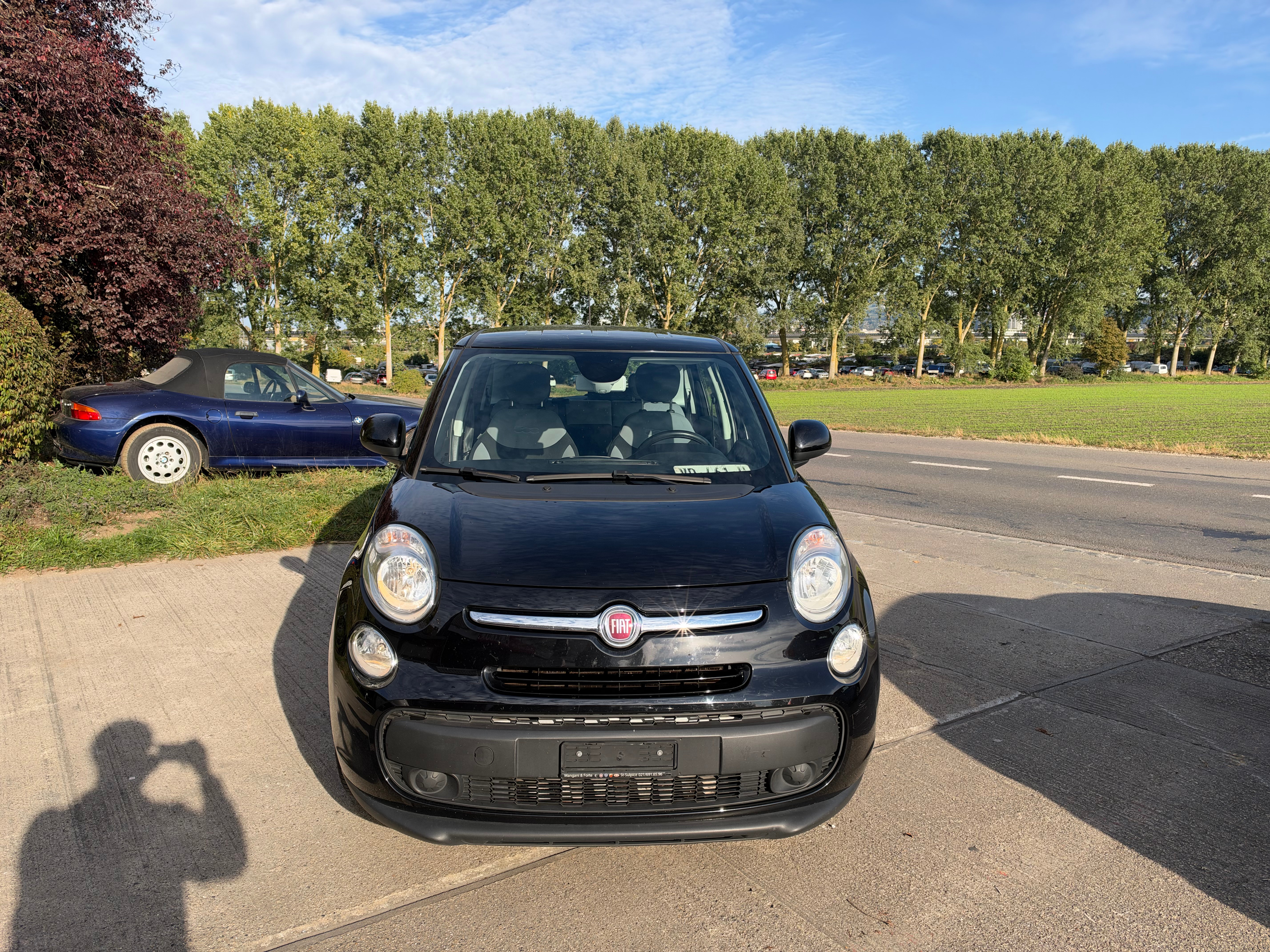 Car photo