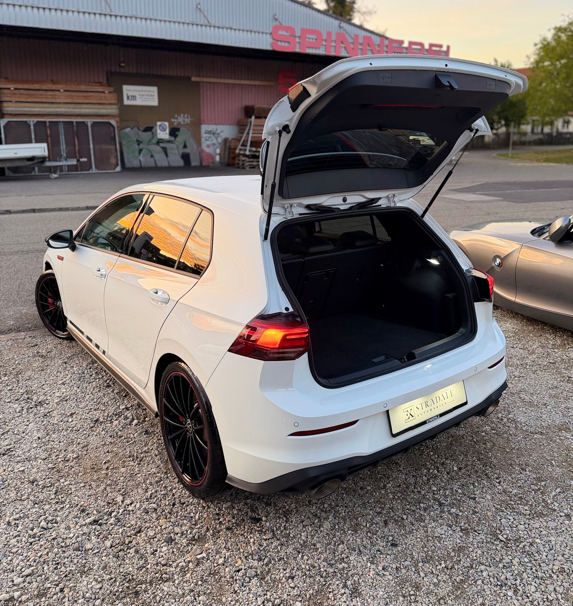 VW Golf 2.0 TSI GTI Clubsport DSG-image-14