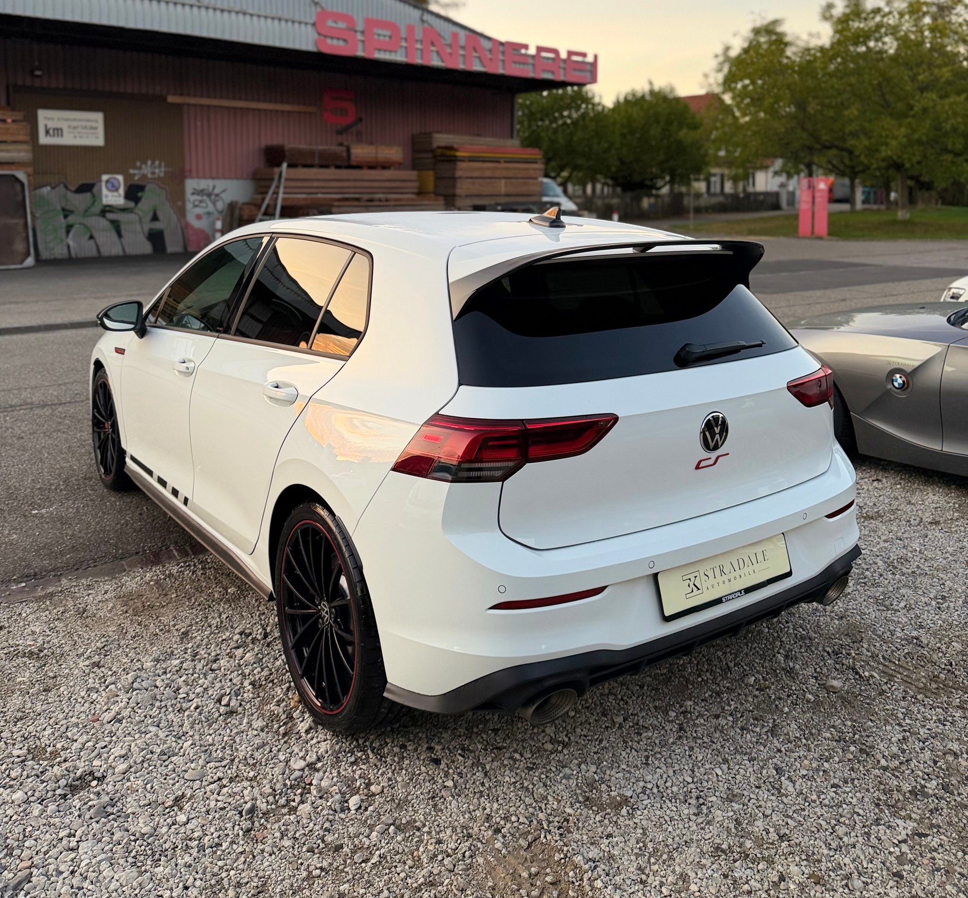 VW Golf 2.0 TSI GTI Clubsport DSG-image-9