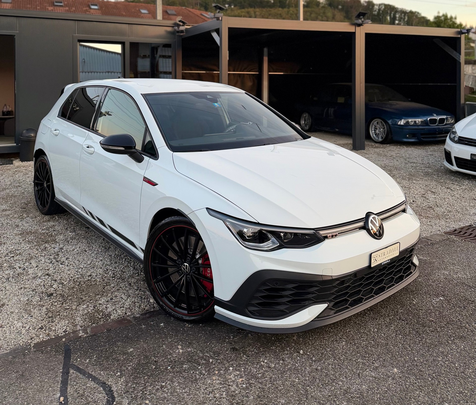 VW Golf 2.0 TSI GTI Clubsport DSG-image-1