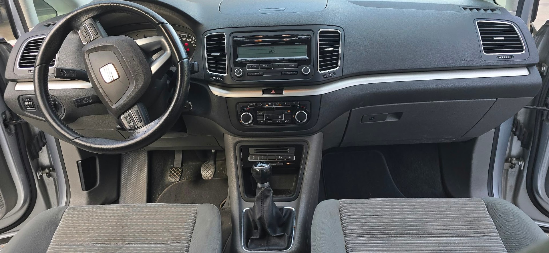 SEAT Alhambra 1.4 TSI Reference Eco-image-9