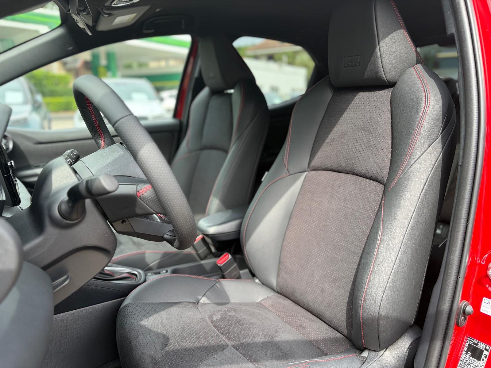 TOYOTA Yaris 1.5 GR Sport e-CVT-image-7