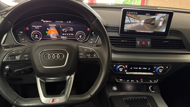 AUDI Q5 55 TFSI e sport quattro-image-6