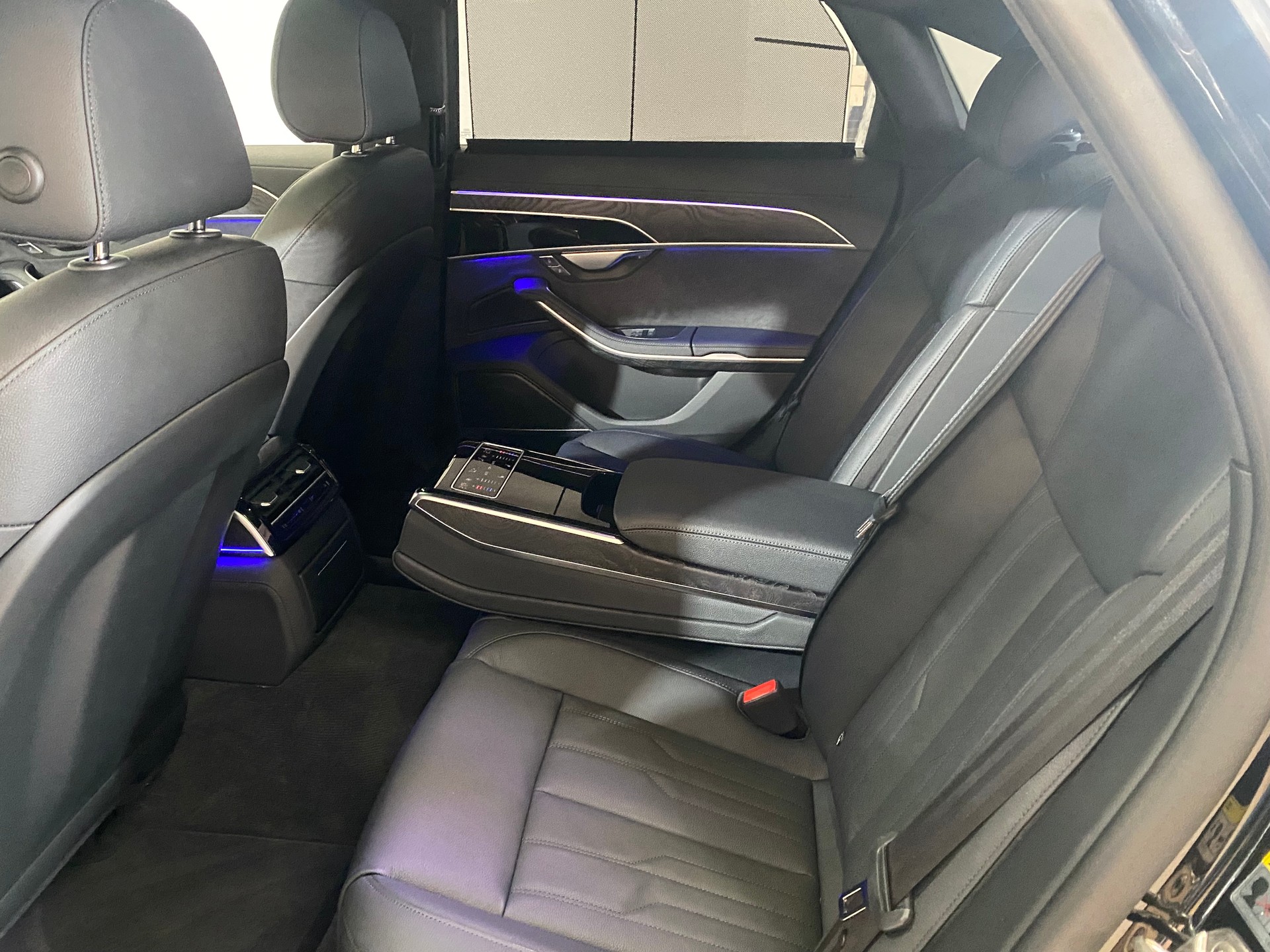 AUDI A8 50 TDI quattro tiptronic-image-7