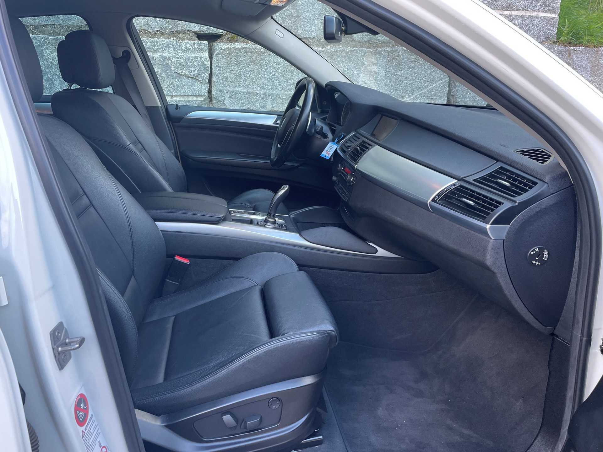 BMW X6 xDrive 40d Steptronic-image-5