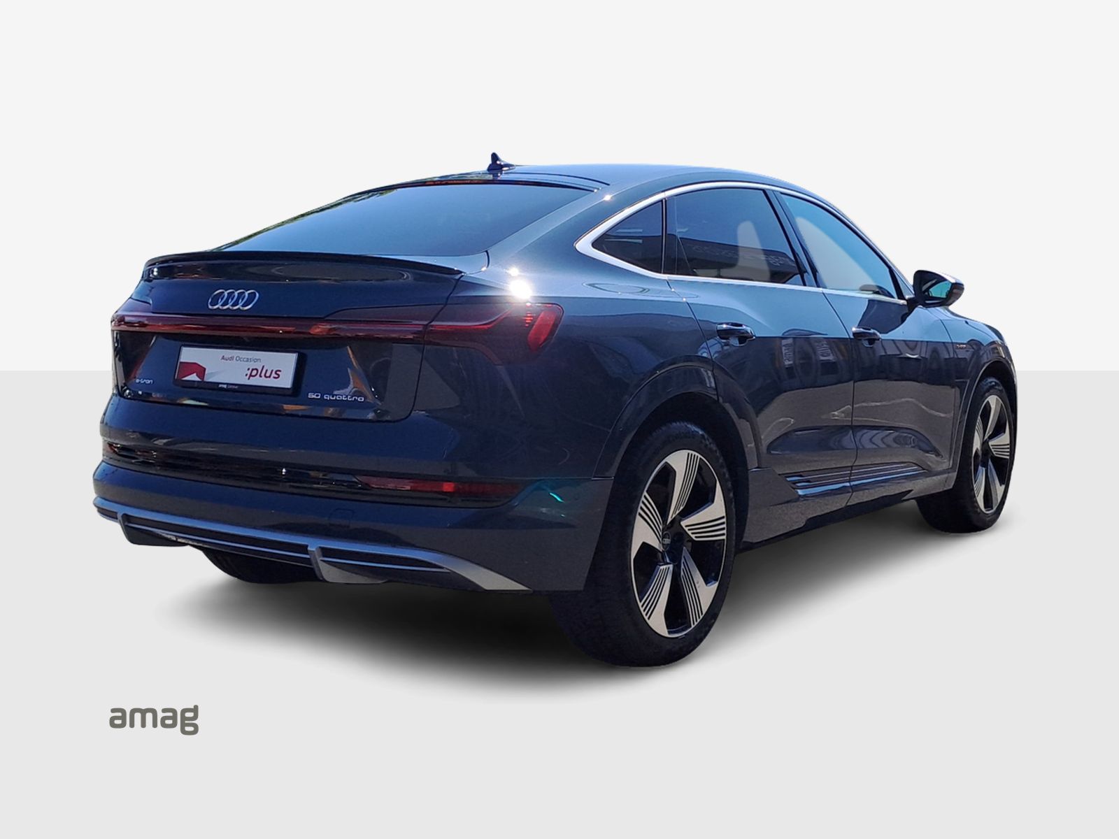 AUDI e-tron 50 Sportback S Line quattro-image-4