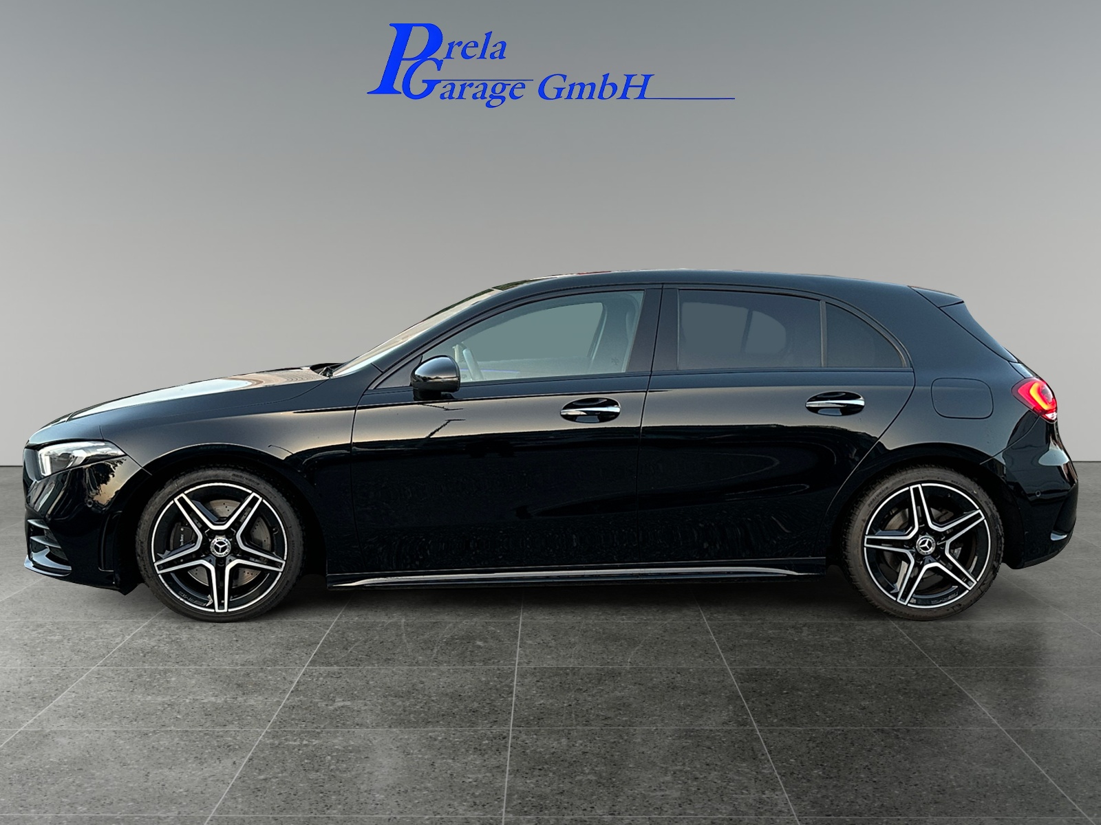 MERCEDES-BENZ A 250 4Matic AMG Line 4Matic 7G-DCT-image-1