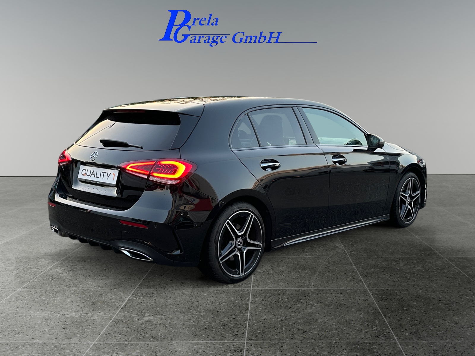 MERCEDES-BENZ A 250 4Matic AMG Line 4Matic 7G-DCT-image-5