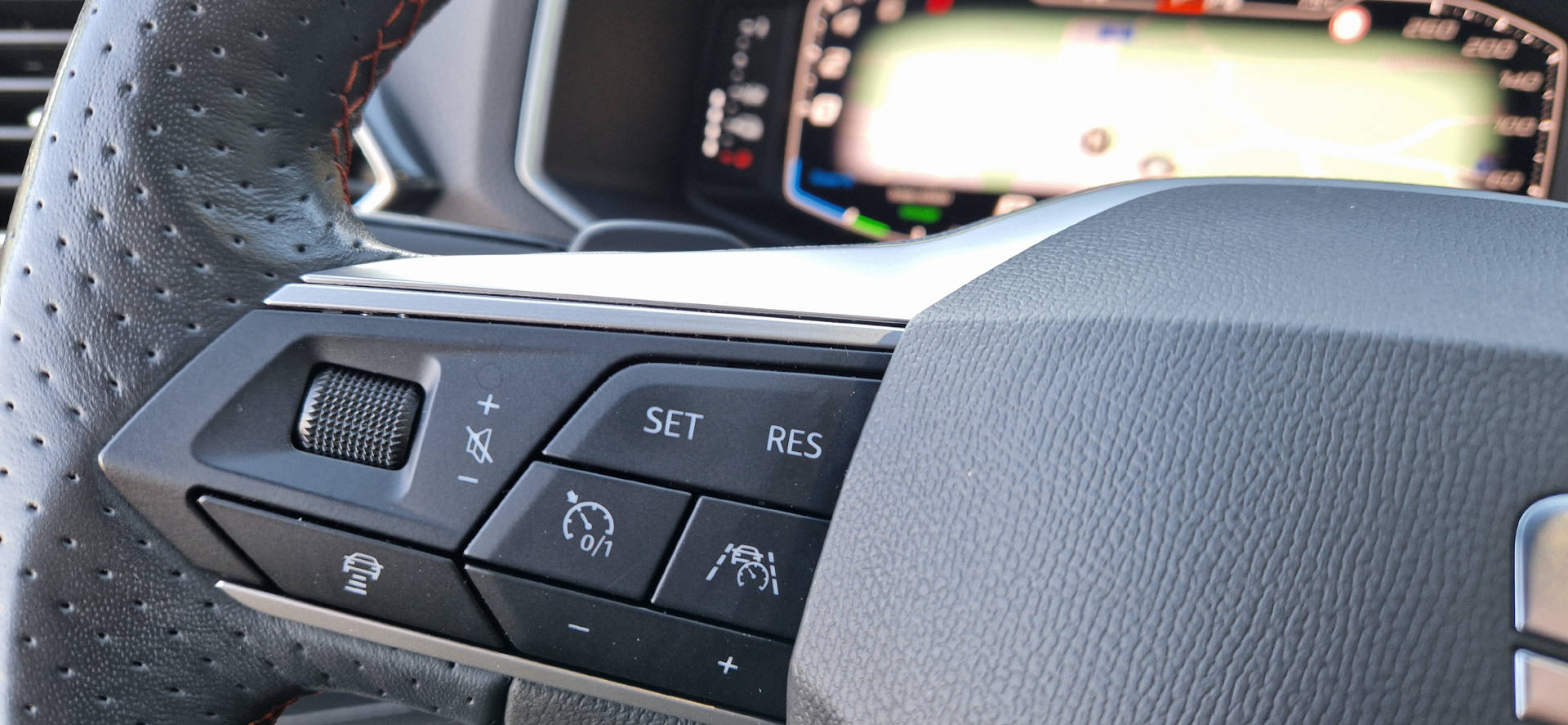 SEAT Tarraco 1.4 eHybrid FR DSG-image-7