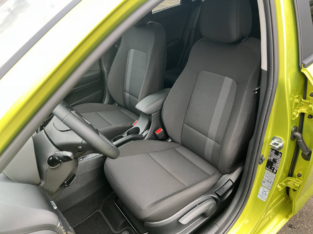 HYUNDAI i20 1.0 T-GDi Amplia Safe Tec-image-10