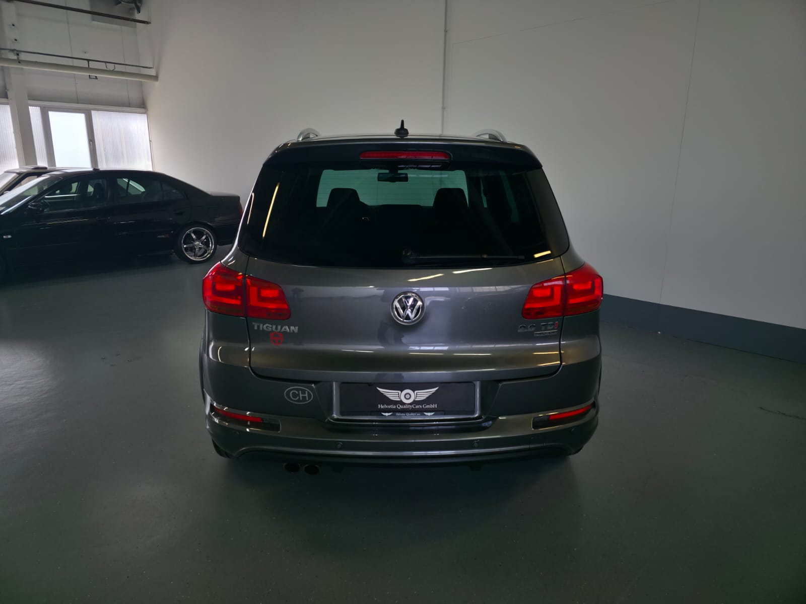 VW Tiguan 2.0 TDI BMT Salomon 4Motion DSG-image-16