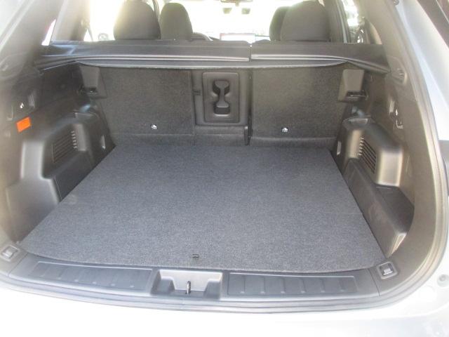 MITSUBISHI Outlander 2.4 PHEV Inform 4x4-image-5