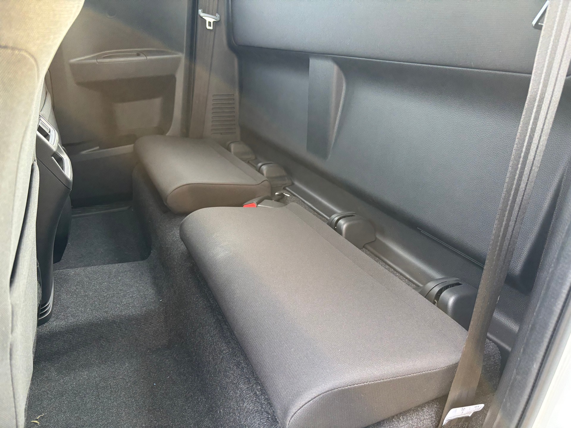 ISUZU D-MAX 1.9 SpaceCab N60BB+ 4x4-image-6