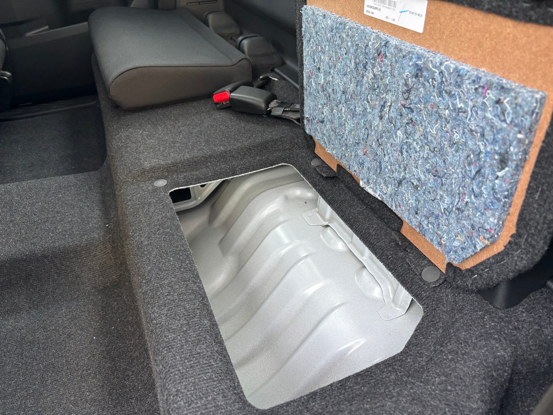 ISUZU D-MAX 1.9 SpaceCab N60BB+ 4x4-image-7