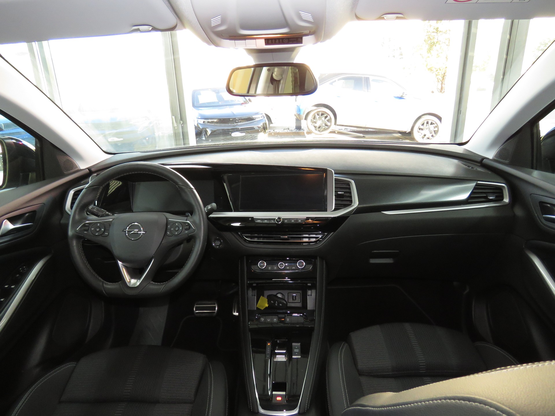 OPEL Grandland 1.2i TP GS Line Automatik-image-14