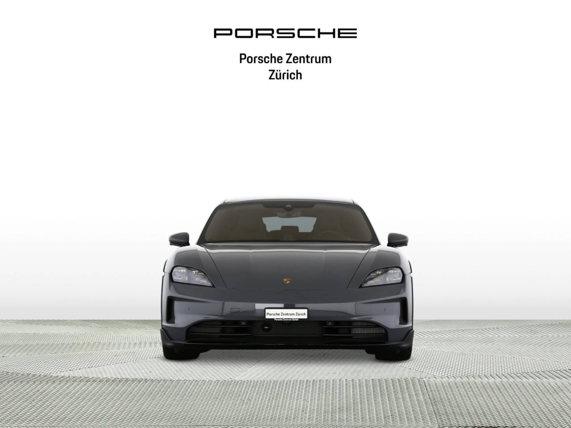 PORSCHE Taycan 4 Cross Turismo-image-6