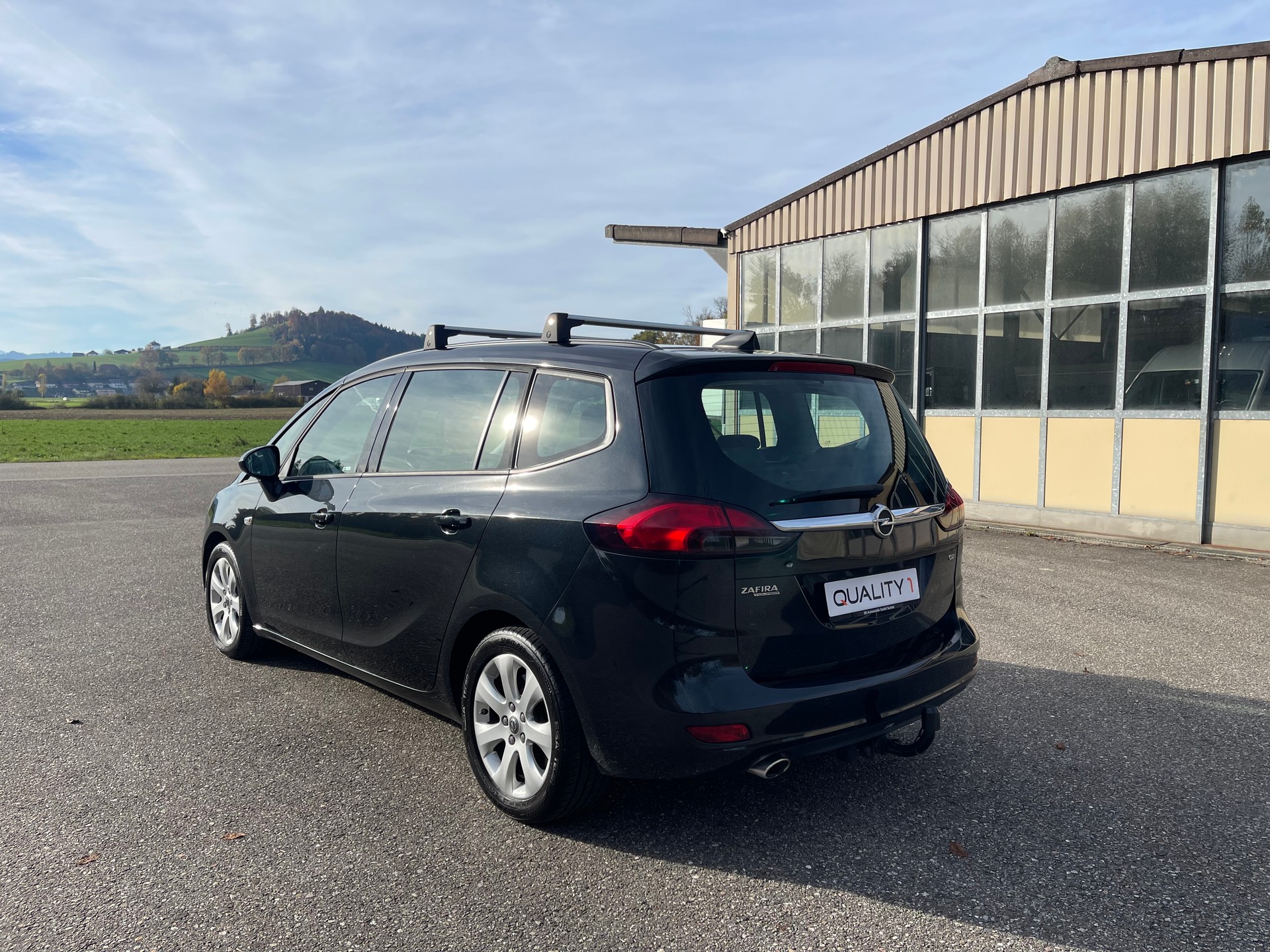 OPEL Zafira Tourer 2.0 CDTi Drive Automatic-image-2