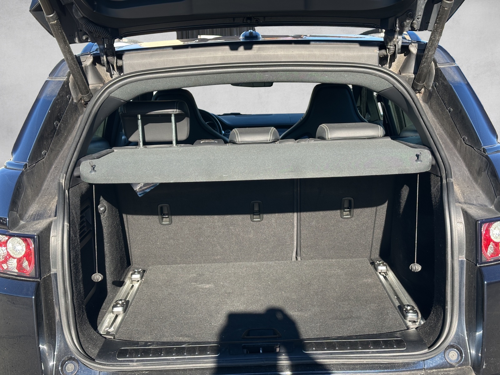 LAND ROVER Range Rover Evoque 2.2 SD4 Prestige-image-17