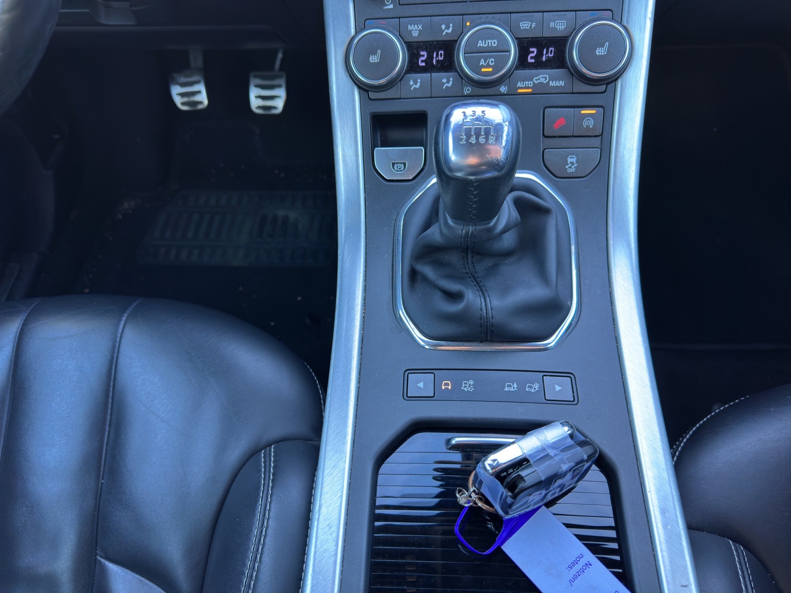 LAND ROVER Range Rover Evoque 2.2 SD4 Prestige-image-11