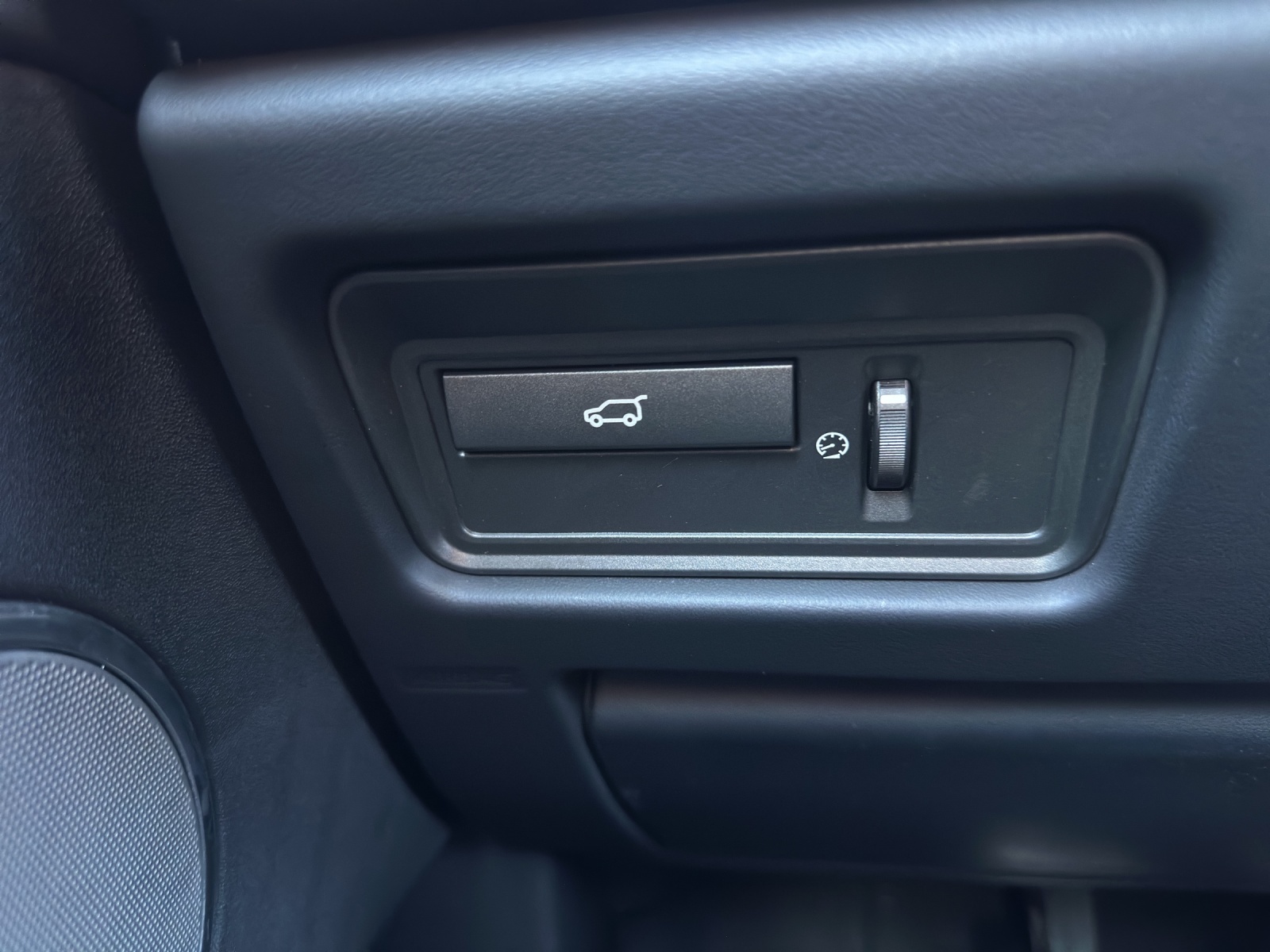 LAND ROVER Range Rover Evoque 2.2 SD4 Prestige-image-14