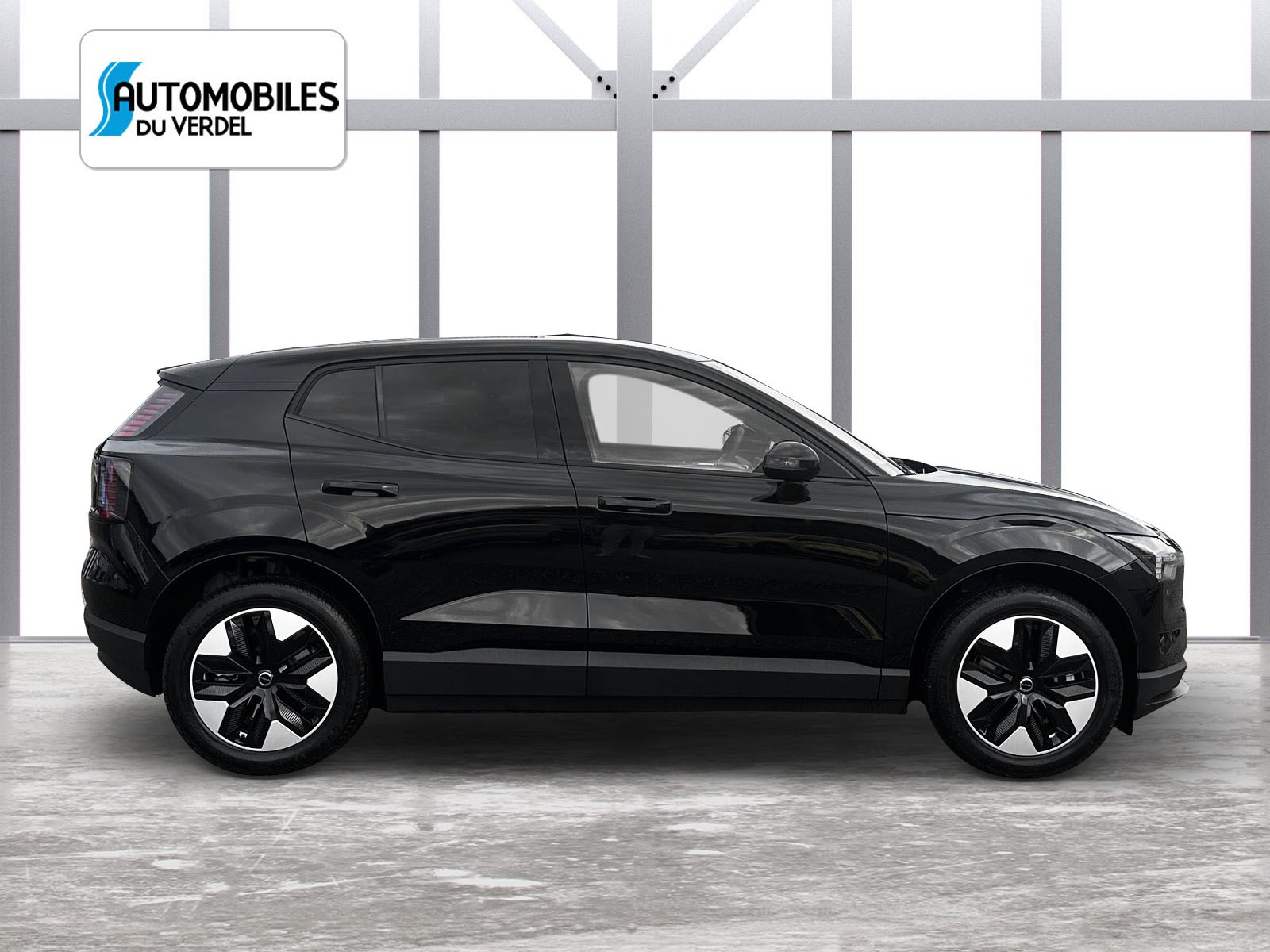 VOLVO EX30 E60 Core Xcite-image-5