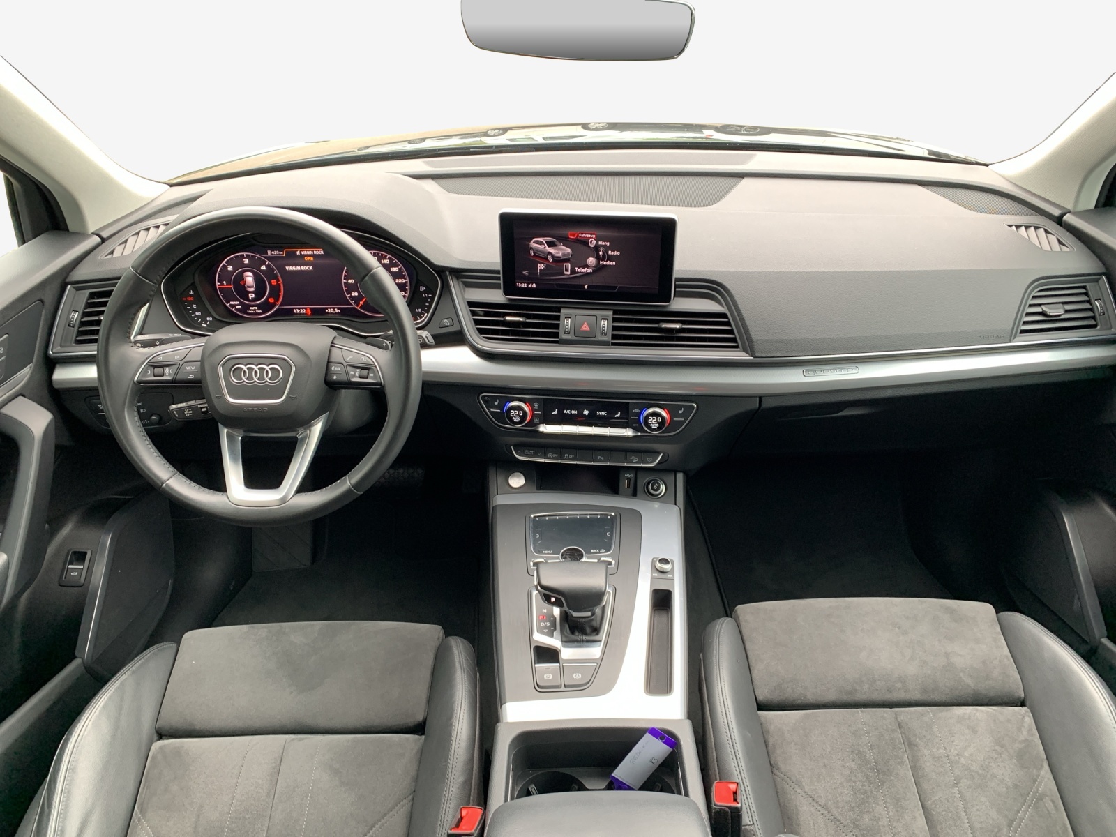 AUDI Q5 40 TDI quattro S-tronic-image-8