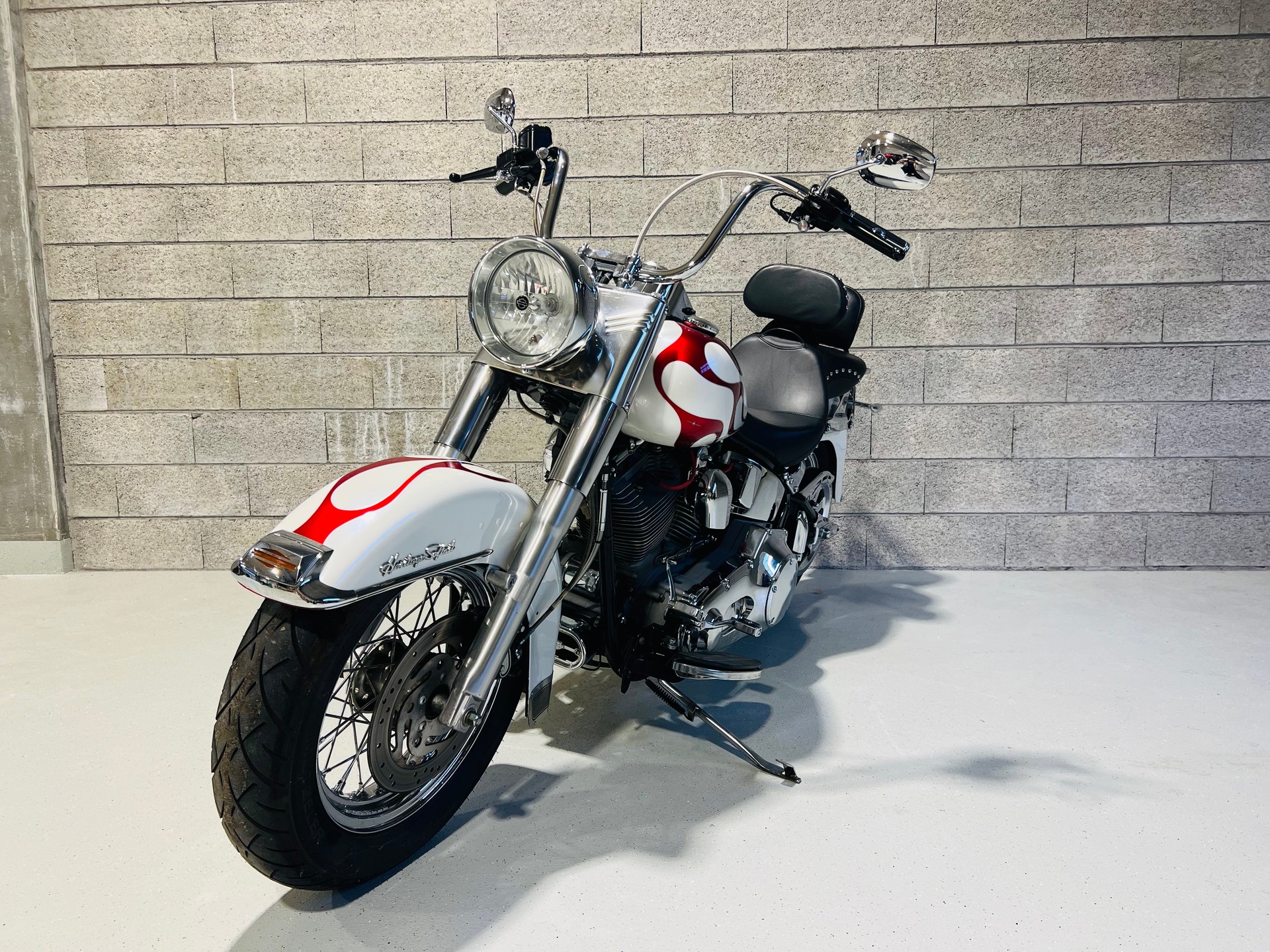 HARLEY-DAVIDSON FLSTI Softail Heritage-image-2