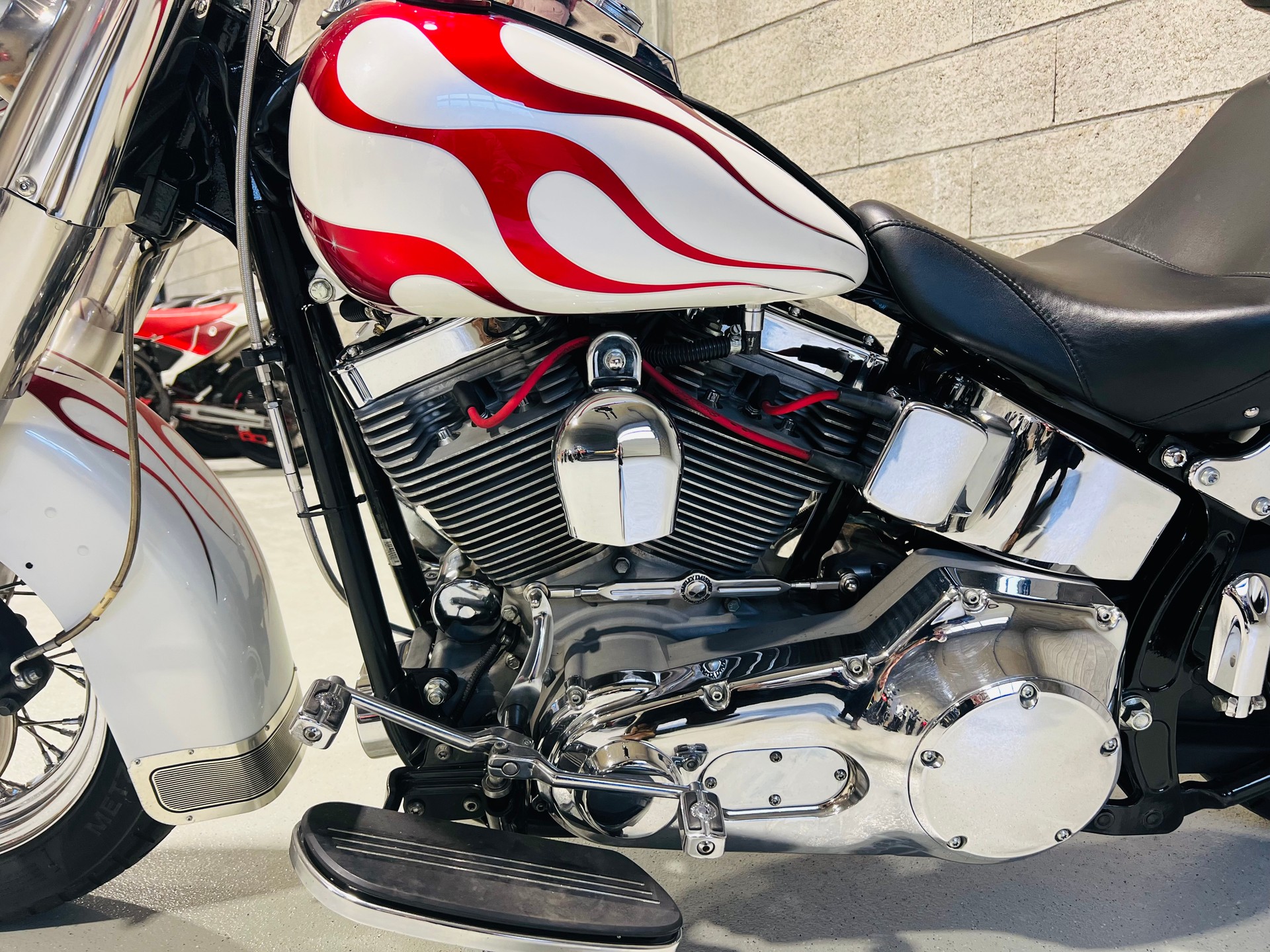 HARLEY-DAVIDSON FLSTI Softail Heritage-image-3