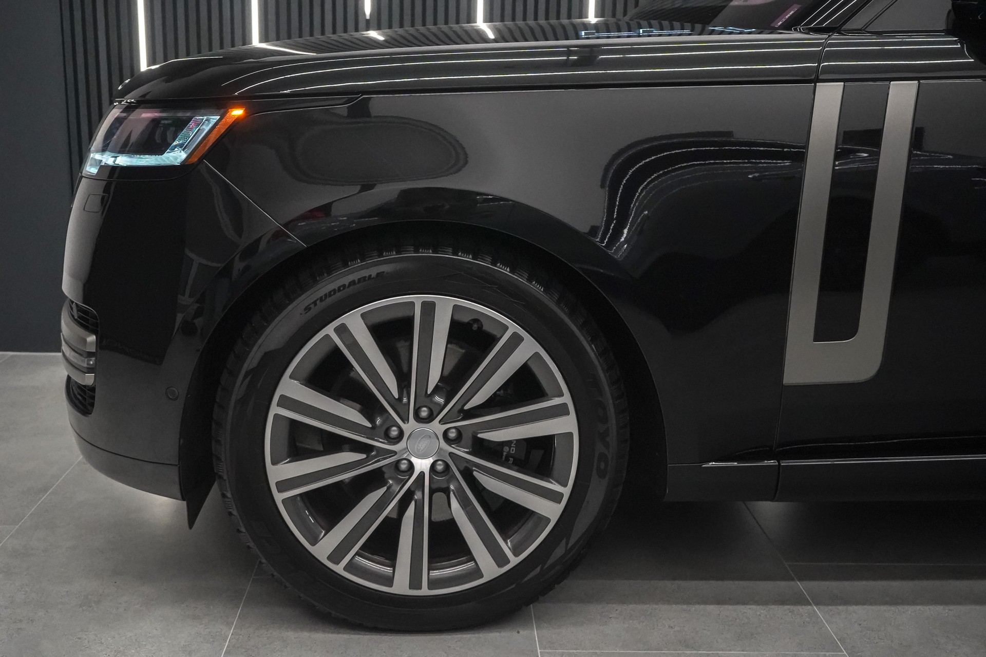 LAND ROVER Range Rover P530 4.4 V8 HSE Automatic-image-6
