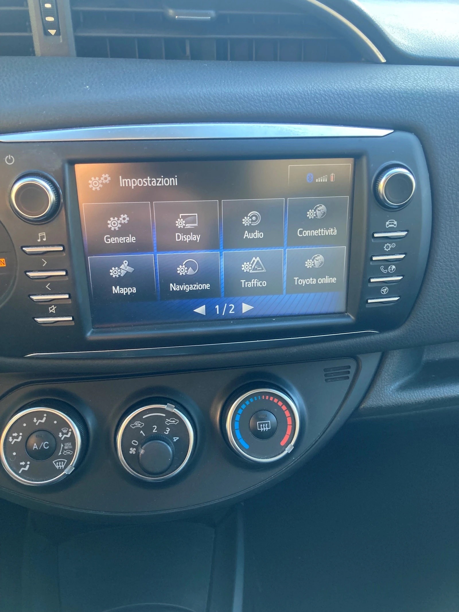 TOYOTA Yaris 1.5 Comfort-image-9