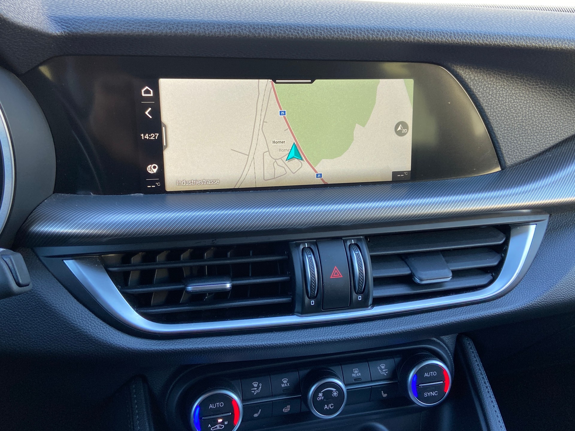 ALFA ROMEO Stelvio 2.0 Veloce Q4 AT8-image-10